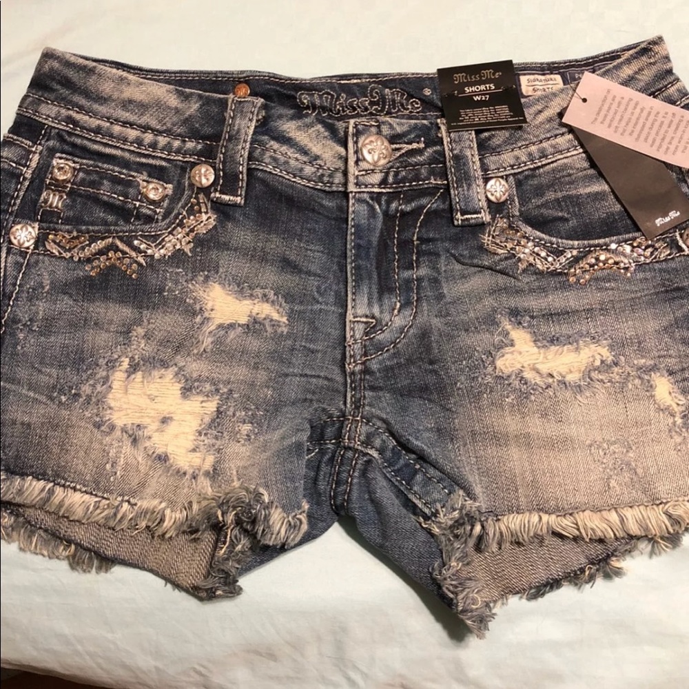 BNWT Miss Me Shorts 27